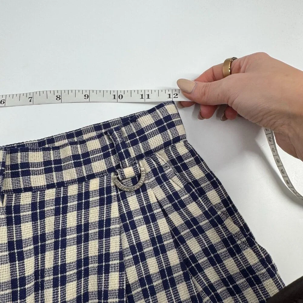 Christian Dior Sports Vintage Navy Cream Plaid High-Waisted Wool Shorts Size 6 - Picture 8 of 10